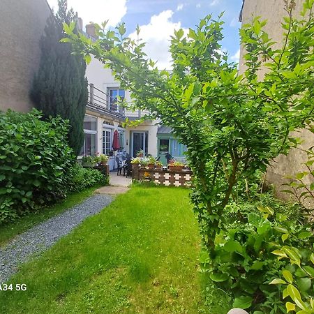 Aigurande Maison Violette En Berry מראה חיצוני תמונה